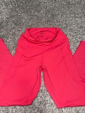 Nike Womans' High-Waist Athletic Leggings with Side Pockets